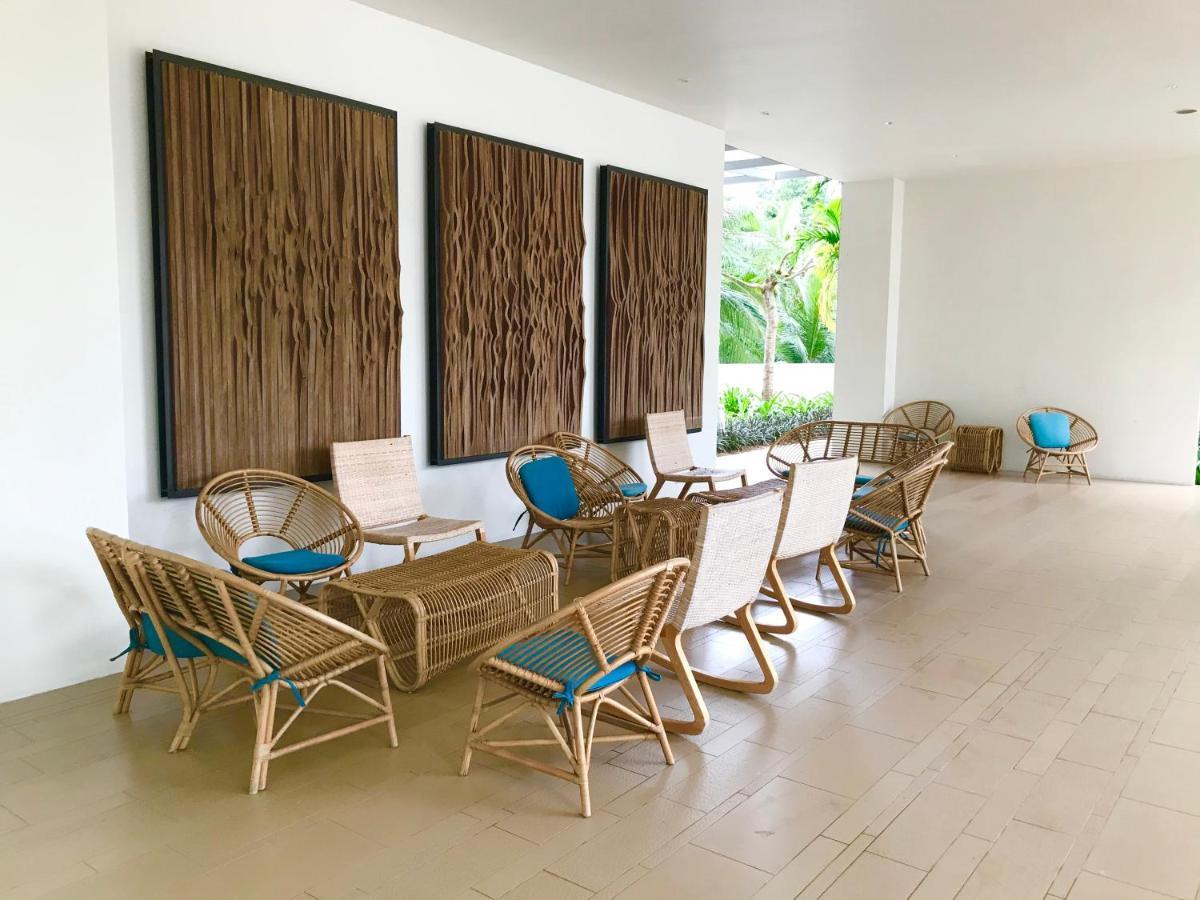 By The Beach - Luxury 2 Bedrooms Family Suite Batu Feringgi Exterior foto