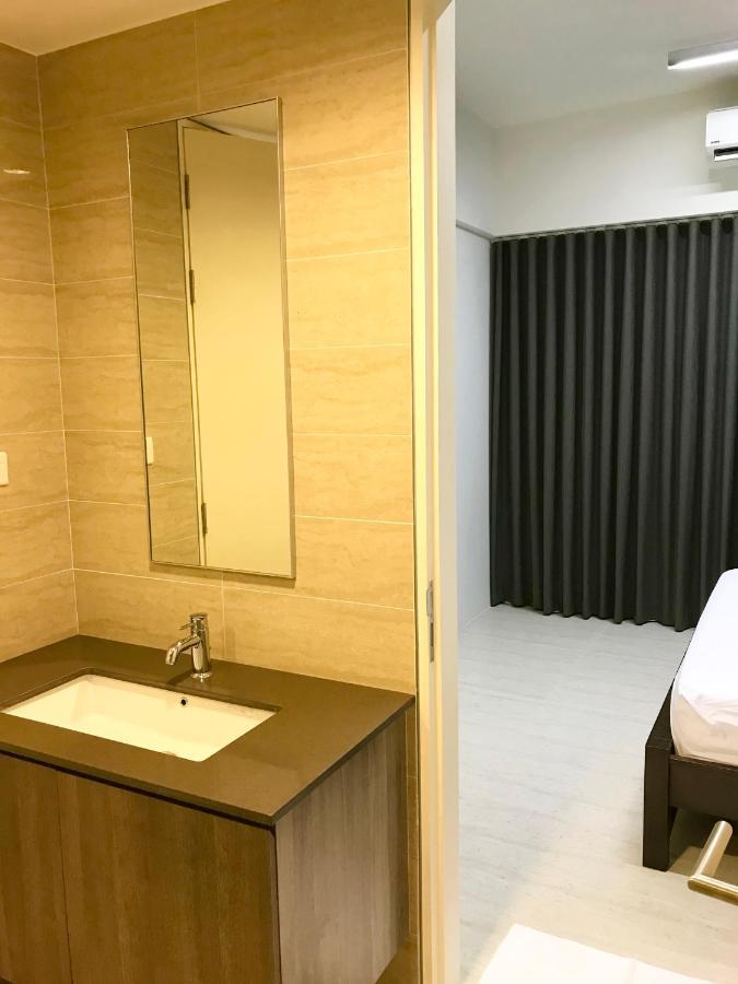 By The Beach - Luxury 2 Bedrooms Family Suite Batu Feringgi Exterior foto